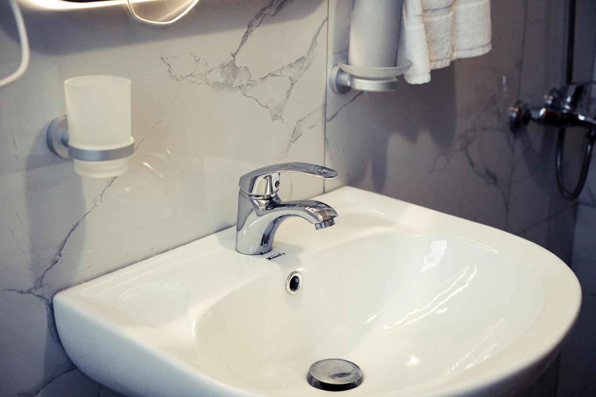 Guesthouse Arber Gjirokaster Ngoại thất bức ảnh