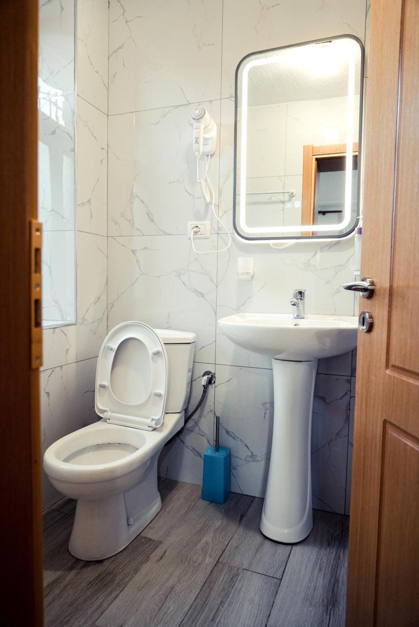 Guesthouse Arber Gjirokaster Ngoại thất bức ảnh